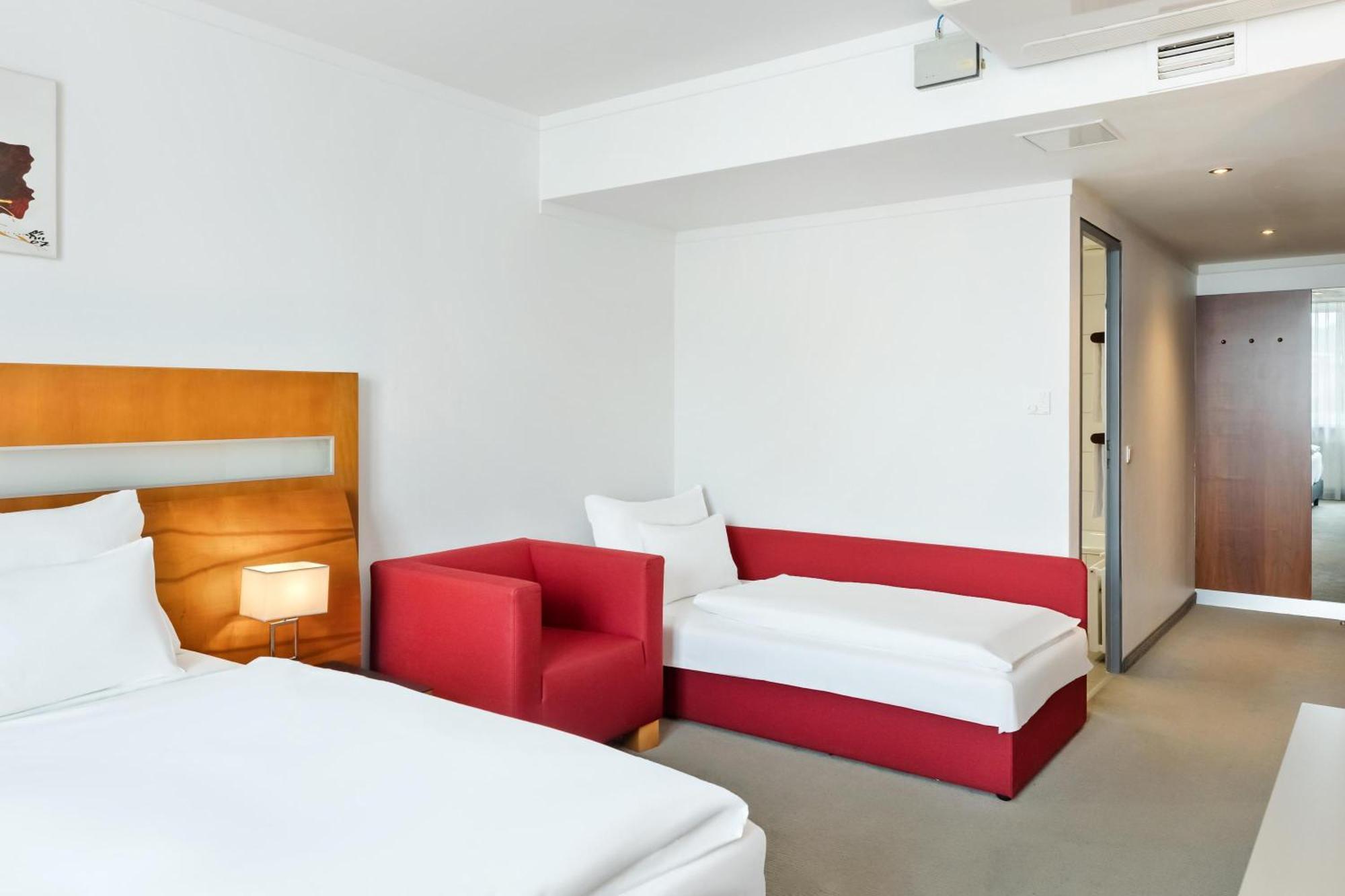 Austria Trend Hotel Europa Graz Hauptbahnhof Екстериор снимка