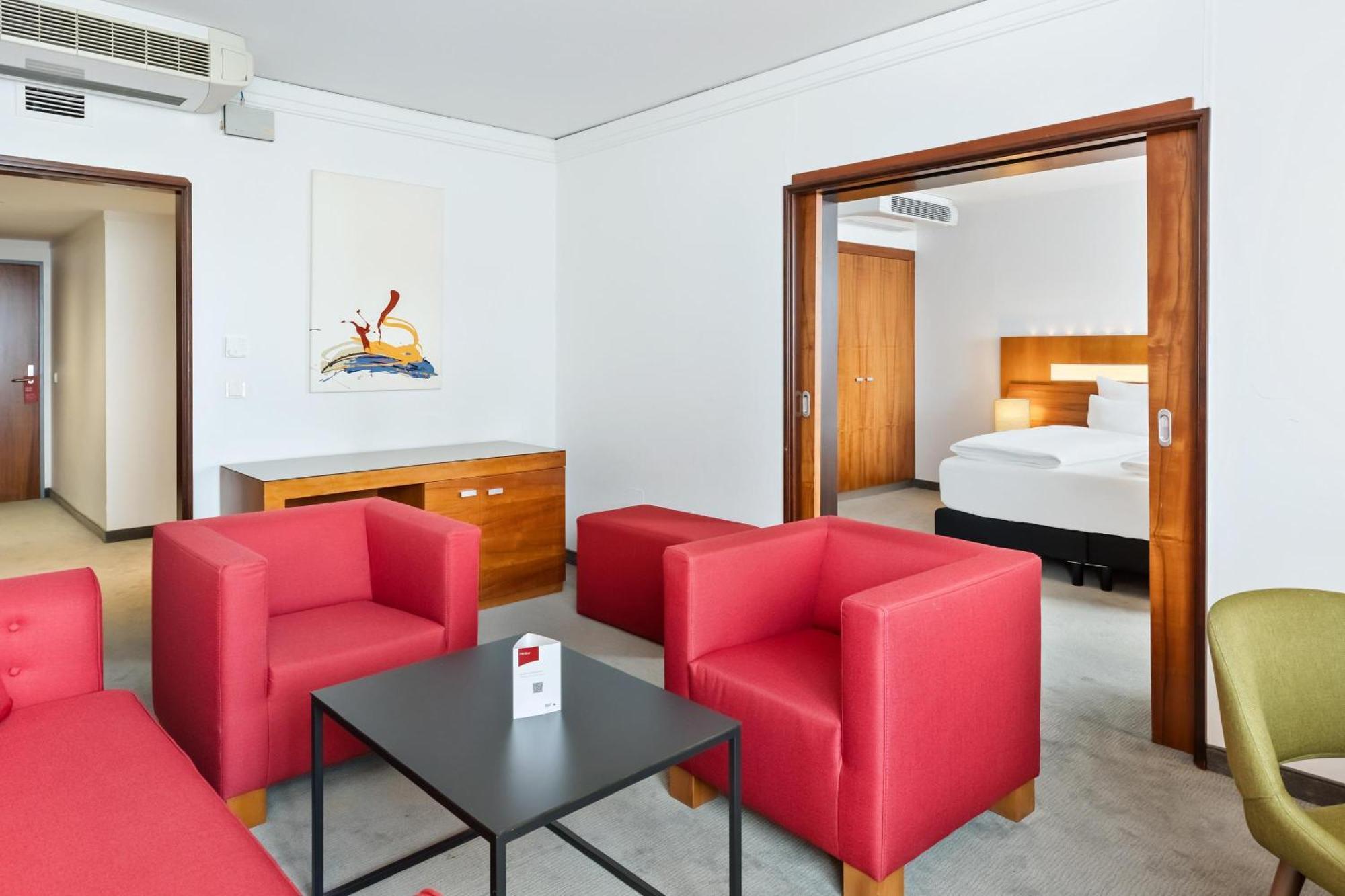 Austria Trend Hotel Europa Graz Hauptbahnhof Екстериор снимка